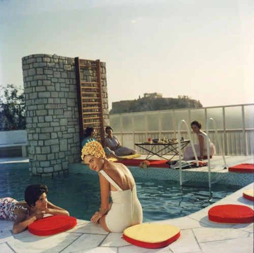 Slim Aarons - Penthouse Pool, Athen, 1961